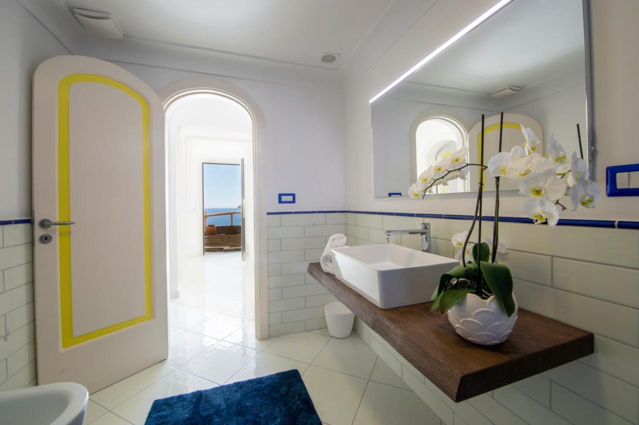 Апартаменти Aria Di Mare,Near Elevator, Few Steps, Parking, Garden Позітано Екстер'єр фото