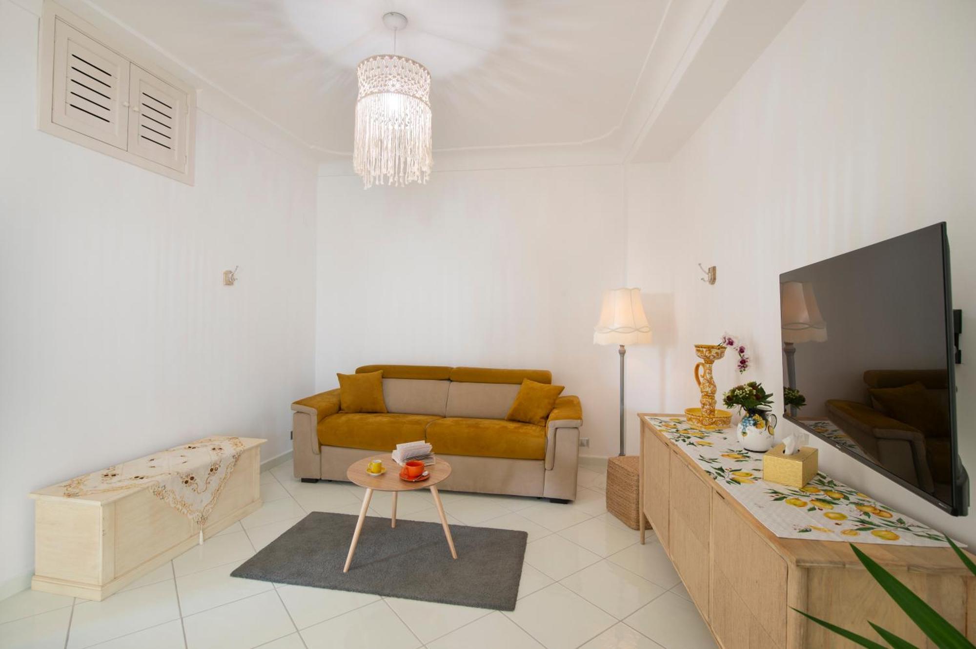 Апартаменти Aria Di Mare,Near Elevator, Few Steps, Parking, Garden Позітано Екстер'єр фото